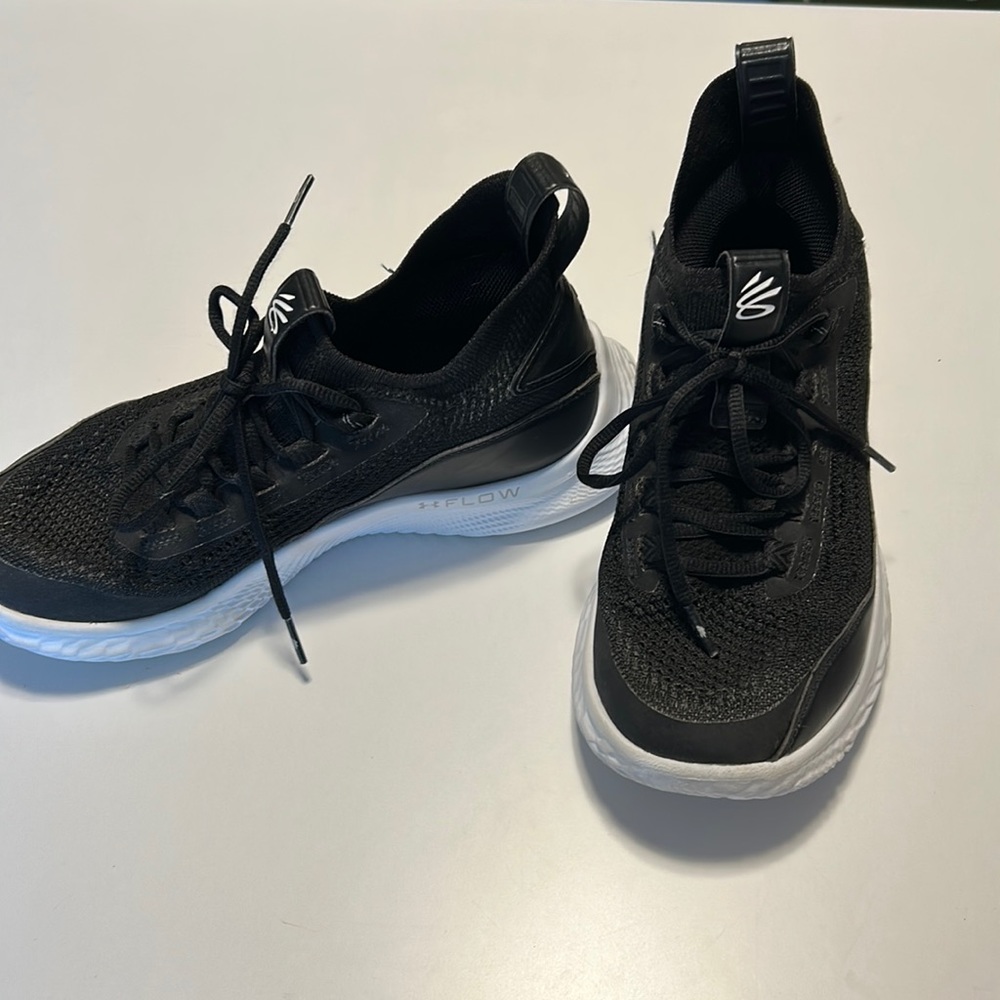 Stephen Curry Under Armour Flow youth 7